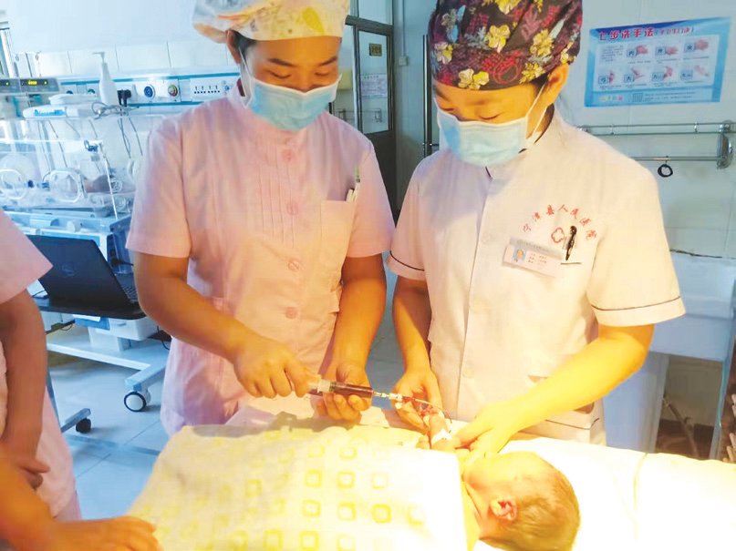 巴青县妇婴监护型护送